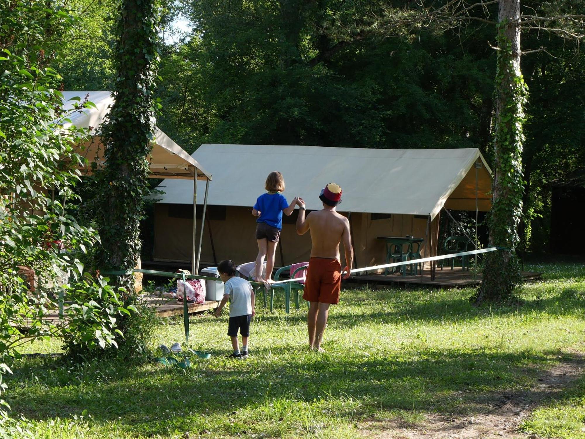 Camping La Vaugelette - Drome Montclar-sur-Gervanne Exterior photo